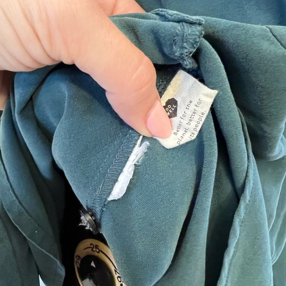Madewell Sandwashed Popover Top Medium M EUC - Picture 6 of 6